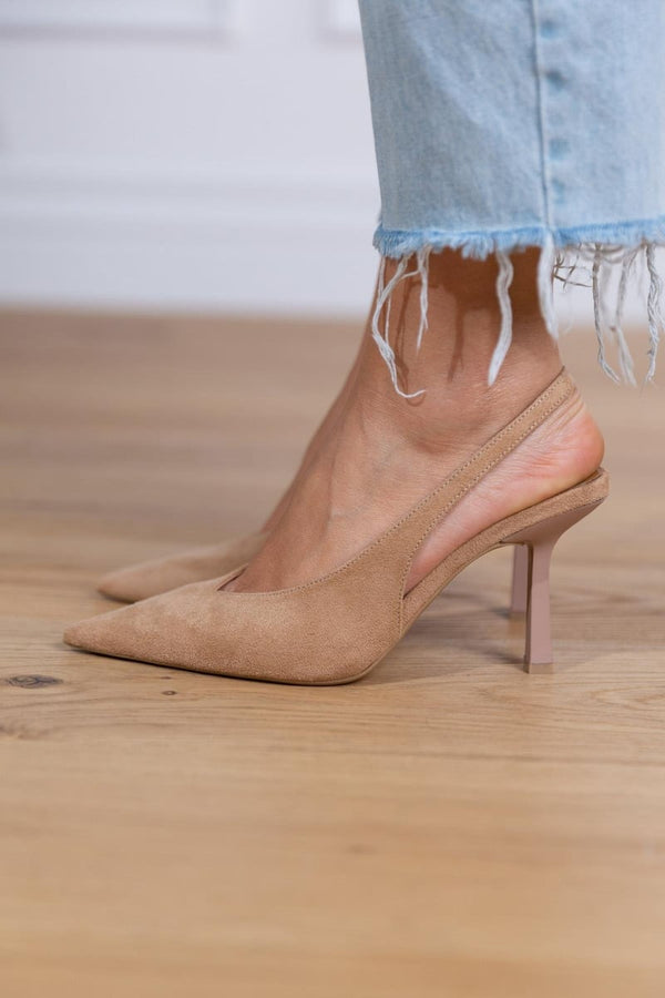 The Vivienne — All-Day Pointed Heel
